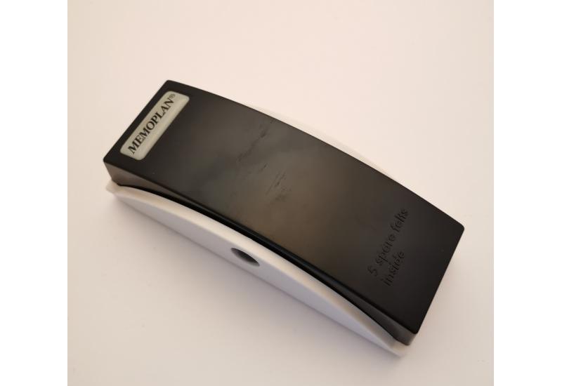 MILLEX MAGNETISK VISKER - SORT