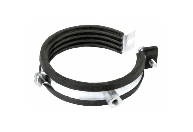 CORNAT RØRKLEMME M/ ISOLERING 74-80 - 1 STK  - KROM / SORT